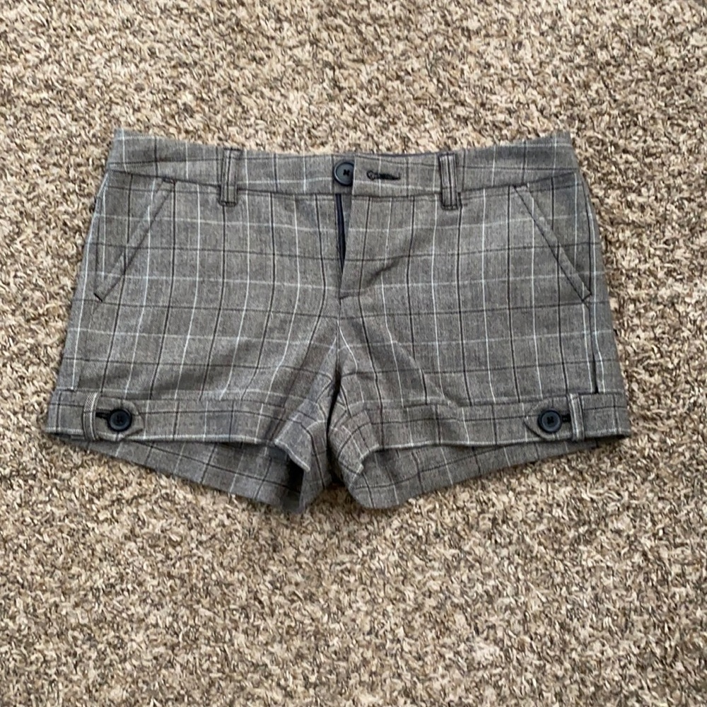 Old Navy shorts- size 2